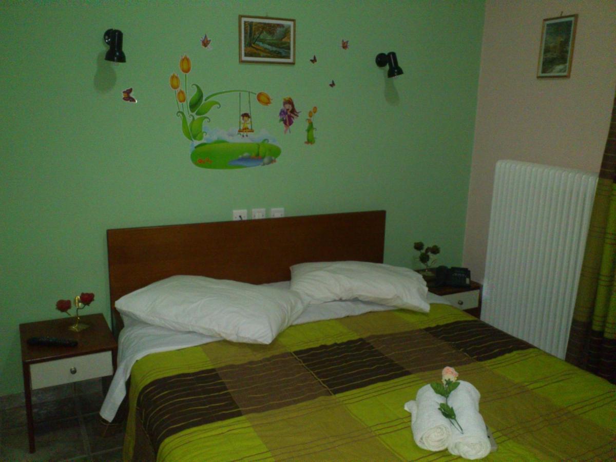 Pame Pantheos Hotel Kamena Vourla Exterior foto